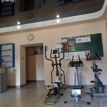 Hotel Pivdennyi Oleksandriia Εξωτερικό φωτογραφία
