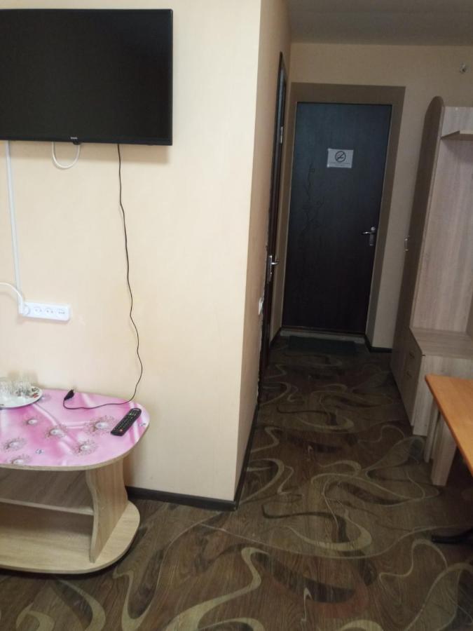 Hotel Pivdennyi Oleksandriia Εξωτερικό φωτογραφία