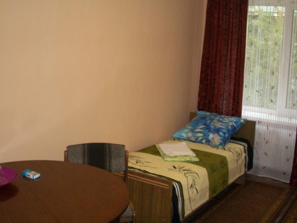 Hotel Pivdennyi Oleksandriia Δωμάτιο φωτογραφία