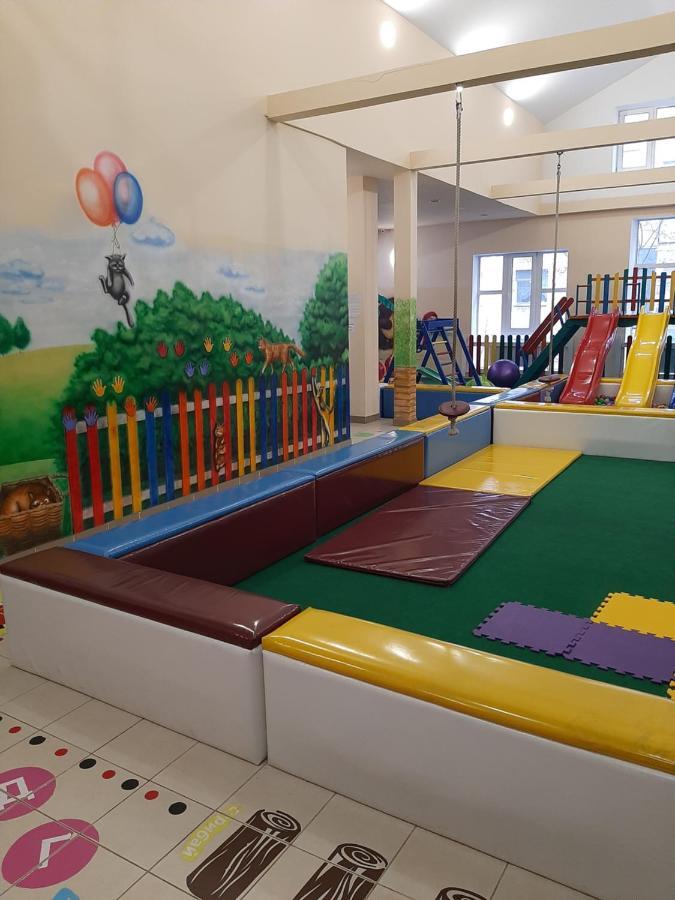 Hotel Pivdennyi Oleksandriia Εξωτερικό φωτογραφία